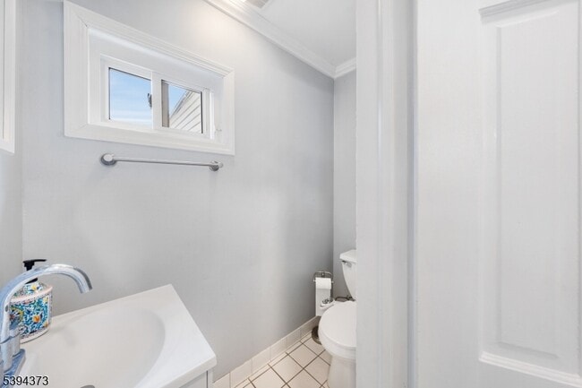 Building Photo - 125 Meisel Ave