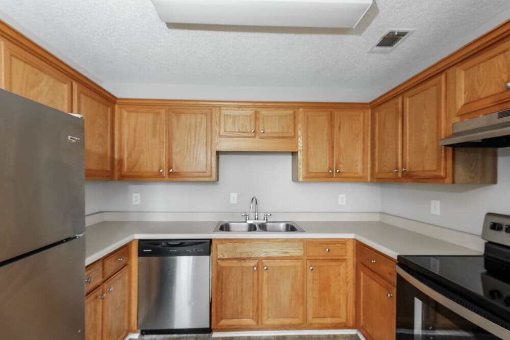 Building Photo - 1921 Boatswain Dr