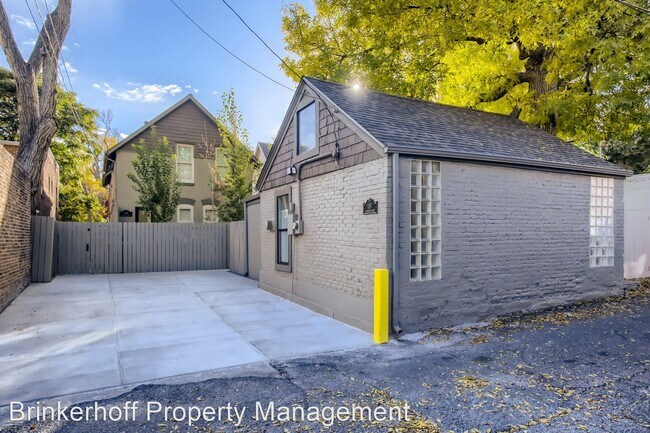 Building Photo - 1 br, 1 bath House - 1157 Josephine St