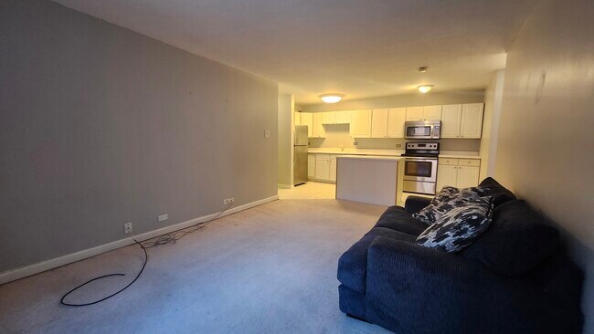 Building Photo - 1339 N Dearborn St