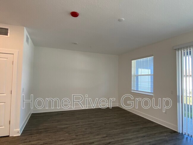 Building Photo - 5205 Eggleston Ave