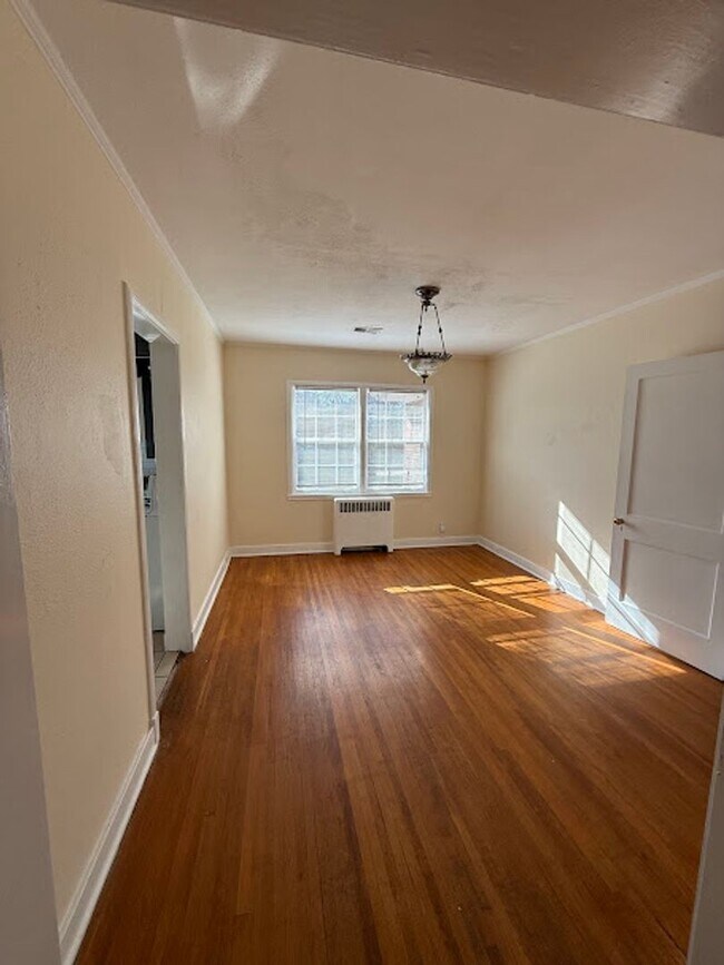 Building Photo - 480F - 2167 Washington