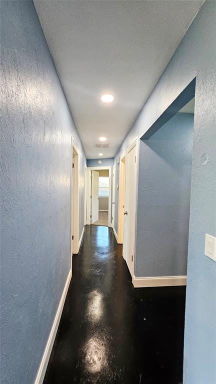 Building Photo - 3008 E Noble Dr