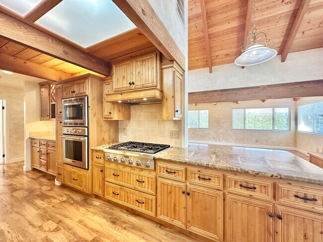 Building Photo - Beautiful Home, in Quiet Country Setting, Large, Private, Fenced Yard Space, with Landscaper Incl...