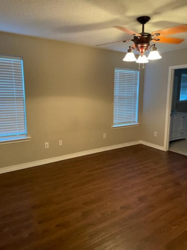 Building Photo - 28153 Chateau Dr