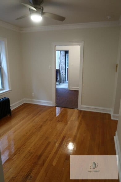 Building Photo - 4477 N Elston Ave