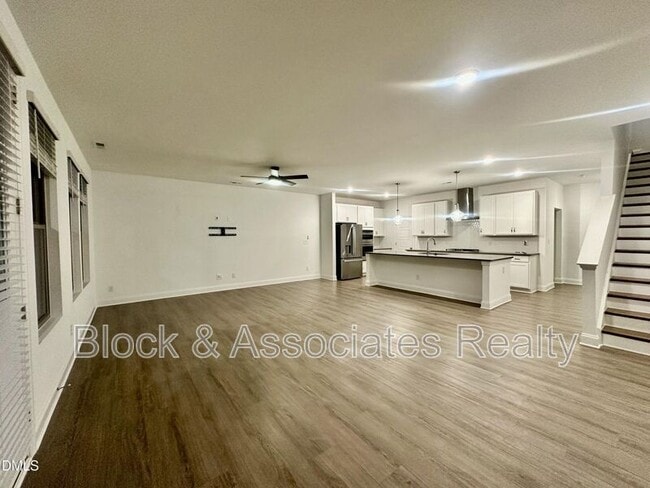 Building Photo - 2093 Maggie Vly Dr