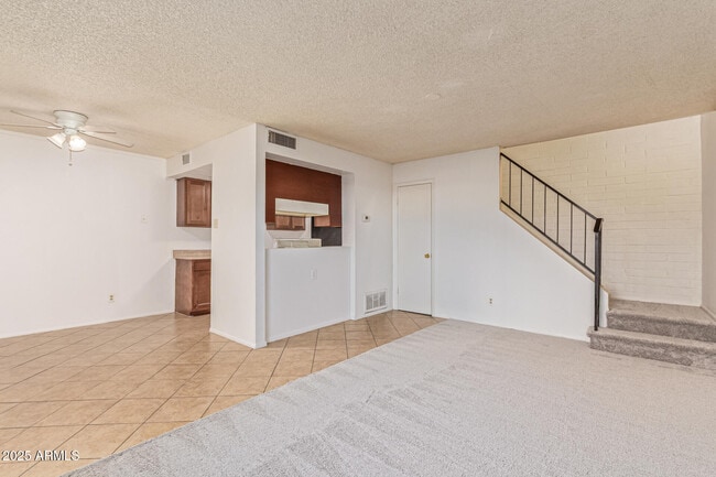 Building Photo - 5044 N 40th Ave