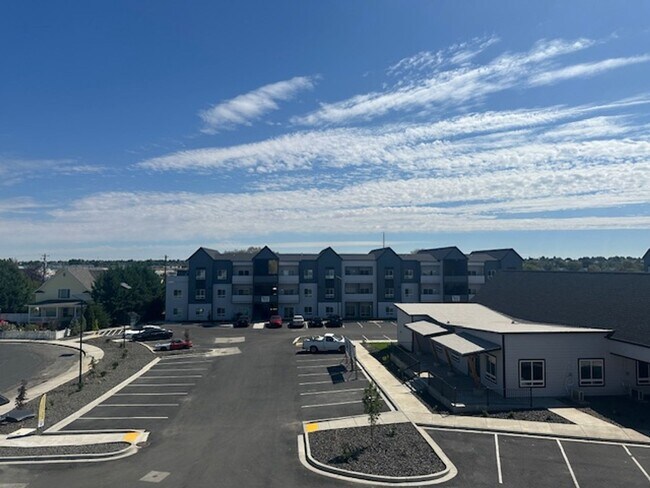 Building Photo - Now Leasing Building Modern Heights Apartments