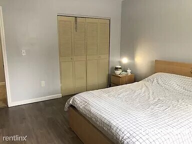 Building Photo - 175 Adams St