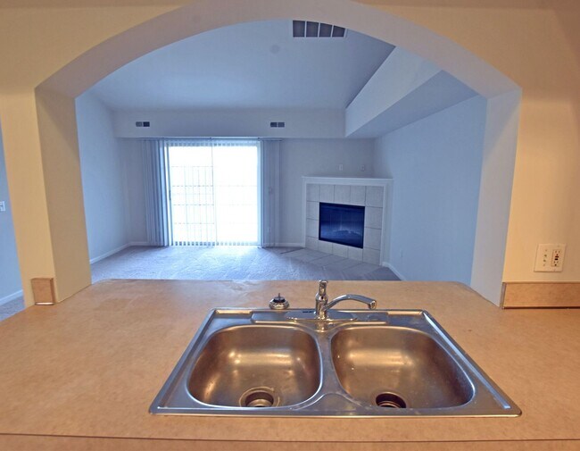 Building Photo - 8306 N Annsbury Cir