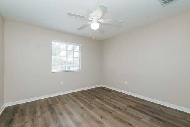 Building Photo - 1709 Pink Guara Ct