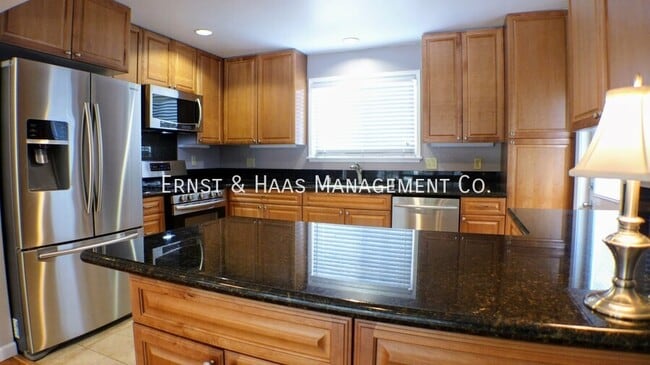 Building Photo - 3138 Shadypark Dr