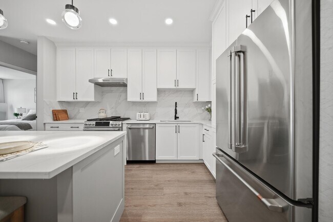 Building Photo - 18 Artisan Dr