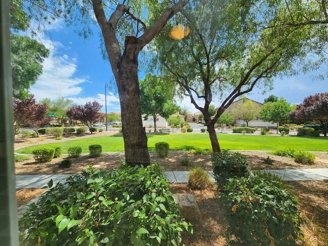 Building Photo - Desirable 3 Bedroom Home at Inspirada Community