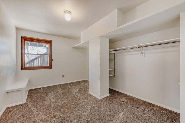 Building Photo - Incredible Shanahan Ridge Home with Flatiron Views