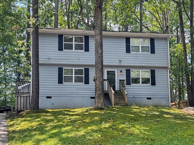 Building Photo - 618 Branniff Dr
