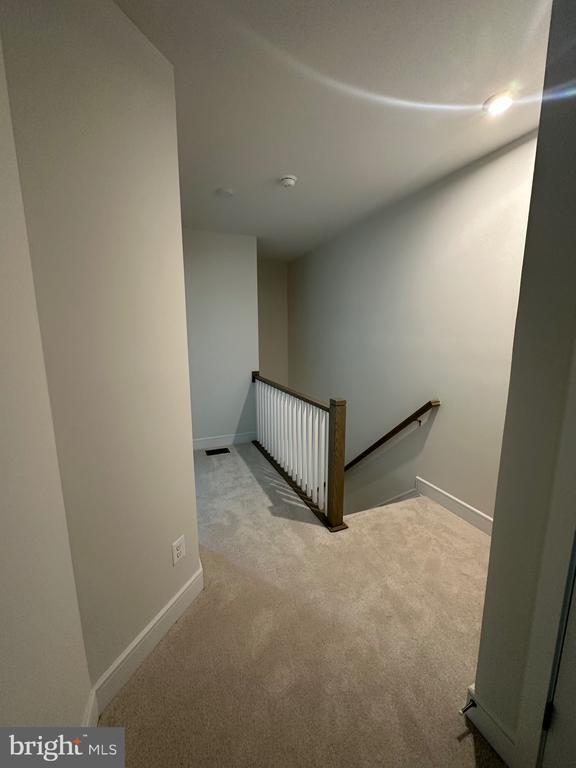 Building Photo - 43324 Farringdon Sq