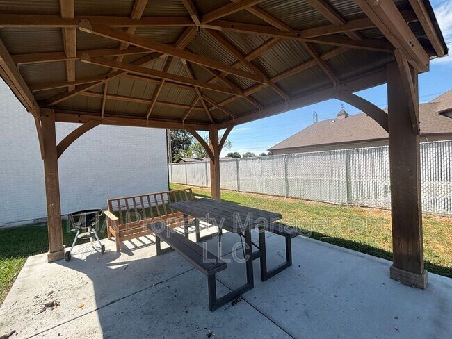 Building Photo - 1428 W 300 N