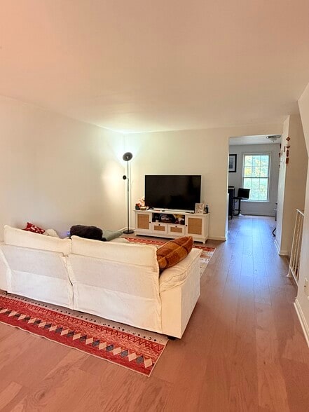 Building Photo - 20502 Sterncroft Ct