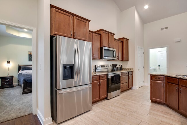 Building Photo - 134 Daleyuhski Way