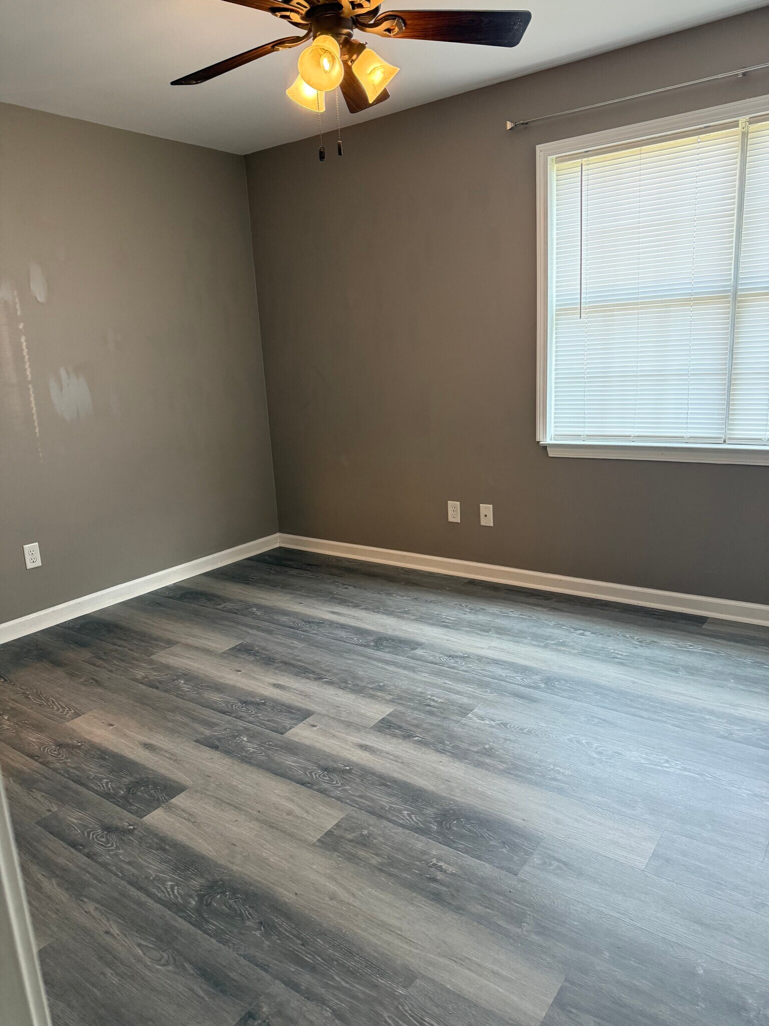 2nd bedroom - 101 Davis St