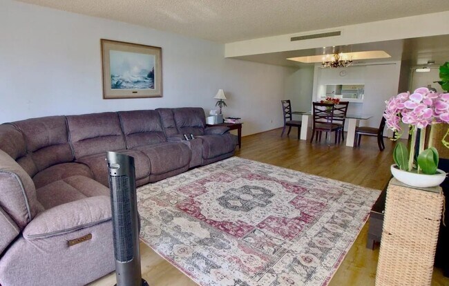 Building Photo - 1860 Ala Moana Blvd