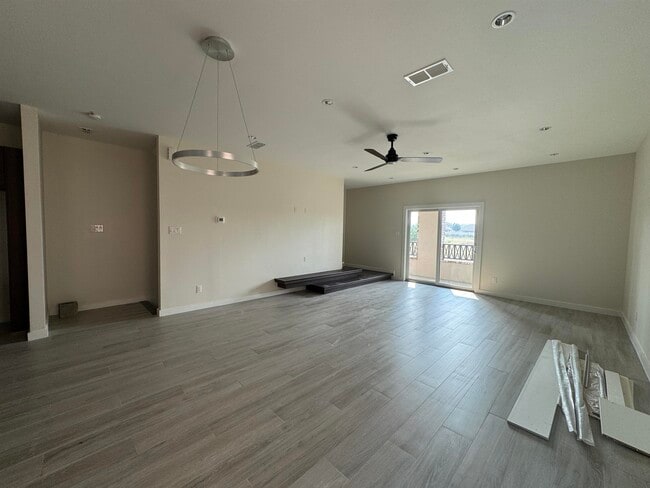 Building Photo - 210 Veracruz Dr