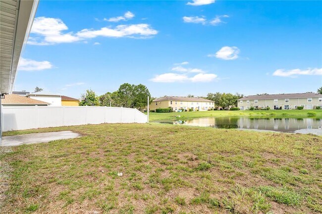 Building Photo - 531 Flower Fields Ln