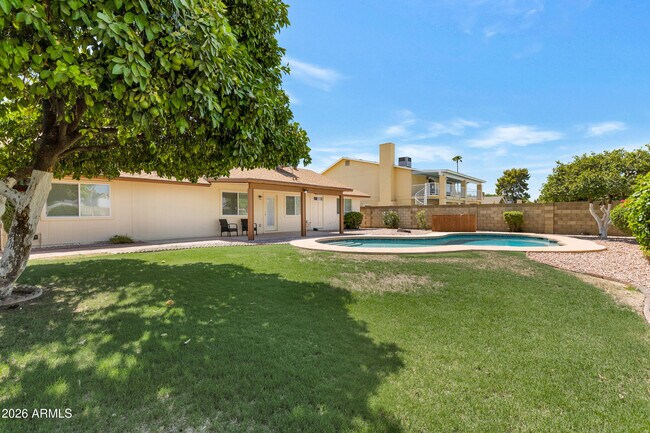 Building Photo - 18408 N 46th Dr