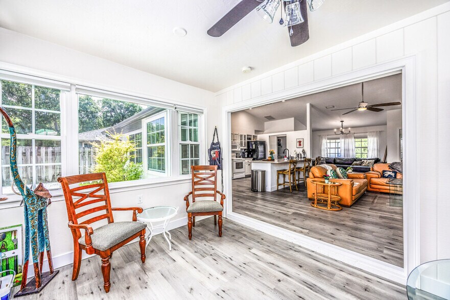 Building Photo - 4726 NW 27 Pl