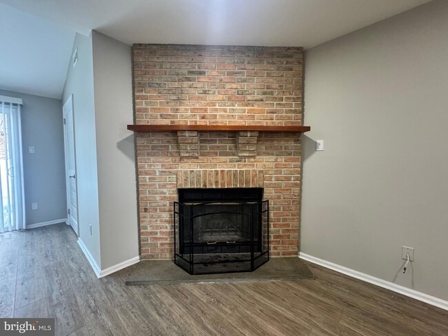 Building Photo - 26 Fair Oaks Ct