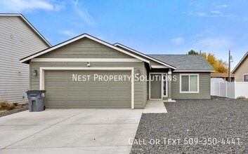 Building Photo - 322 W 6th St