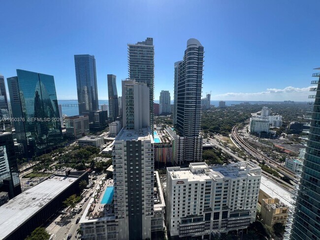 Building Photo - 1100 S Miami Ave