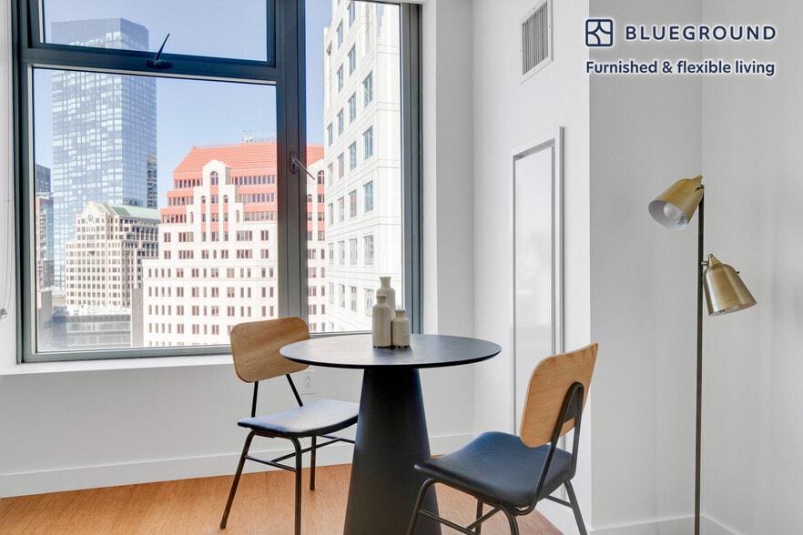 Building Photo - 120 Kingston St