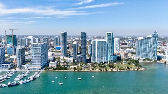 Building Photo - 488 NE 18th St