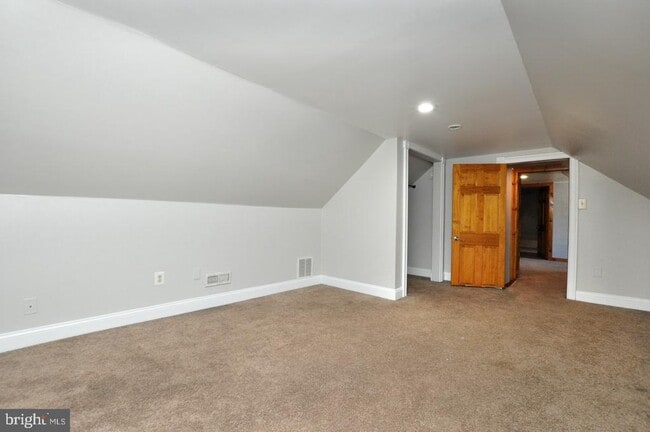 Building Photo - 154 Old Marlton Pike