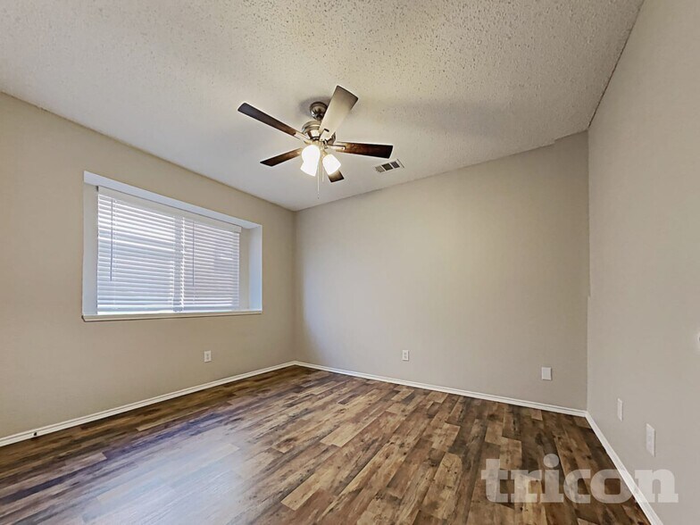 Building Photo - 1625 Meadow Lark Ln