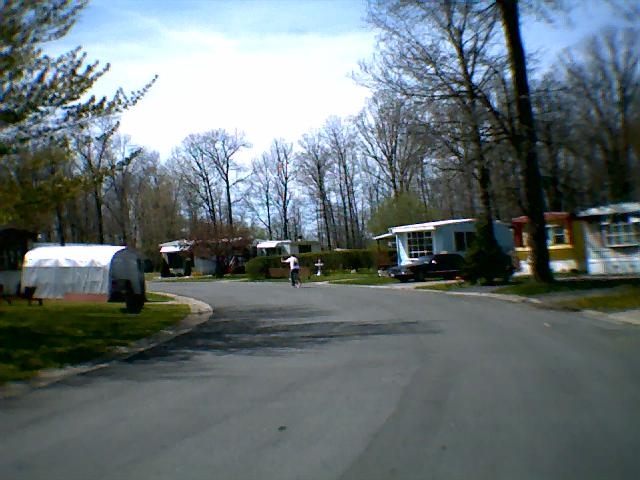 Building Photo - Expressway Village Mobile Home park