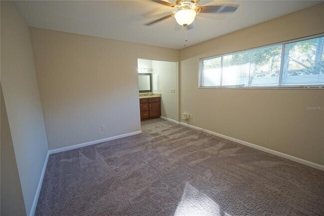 Building Photo - 10411 Butia Pl