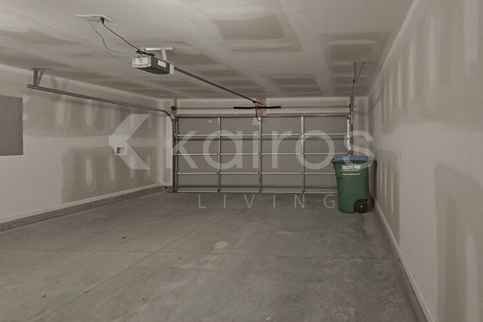 Building Photo - 109 Bluff Rd