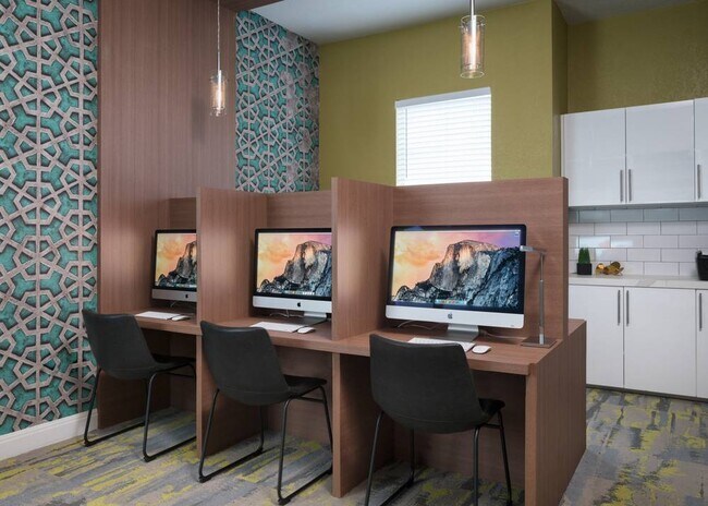 Building Photo - Lakeline Parmer Lane| 6 Weeks Free | Poste...