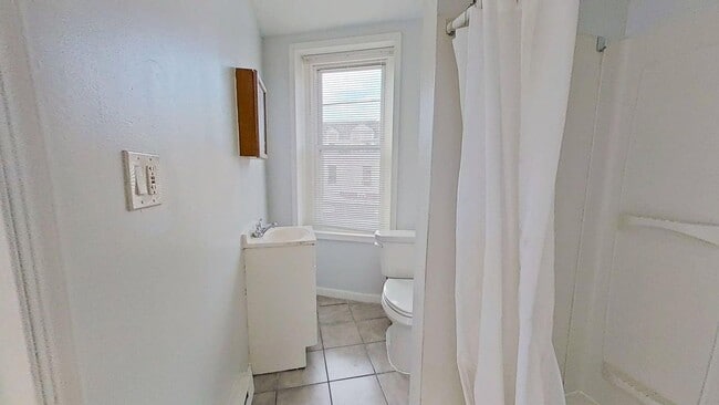 Building Photo - 1234-40 Rising Sun Ave