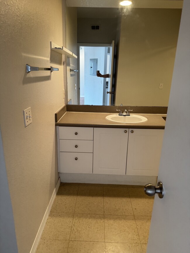 Building Photo - 15002 Arbor Reserve Cir