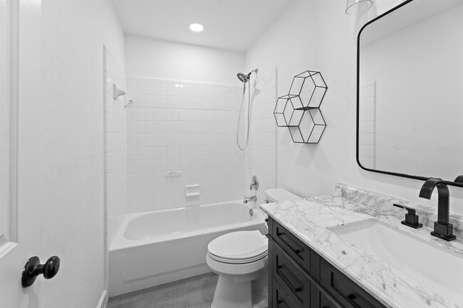 Building Photo - 1816 White Indigo Trail