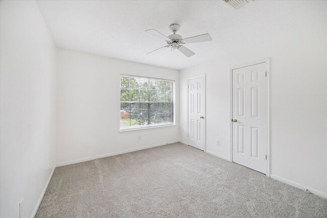 Building Photo - 3115 Woodcreek Glen Ln