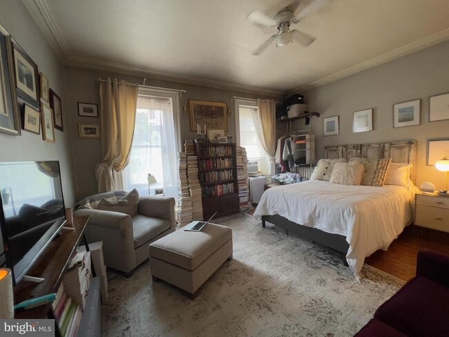 Building Photo - 257 S 20th St