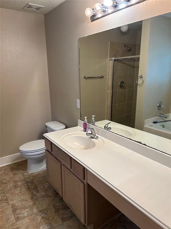 Building Photo - 10607 Cobblecreek Way
