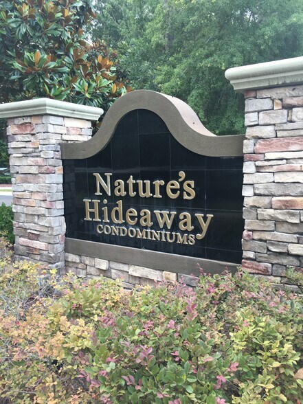 Entry Sign - 6094 Maggies Cir