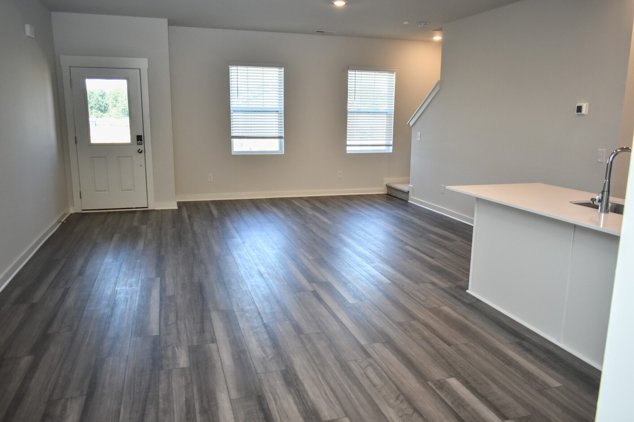 Building Photo - 2606 Comanche Ct